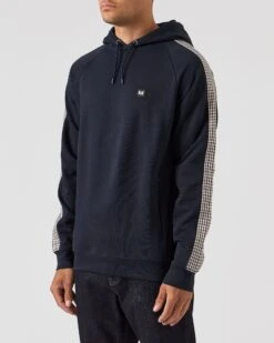 Weekend Offender Lo Sung Hoodie Navy/House Check 9 Weekend Offender Lo Sung Hoodie Navy/House Check -Weekend Offender HDAW2311 LO SUNG NAVY HOUSE CHECK 0149 MODEL