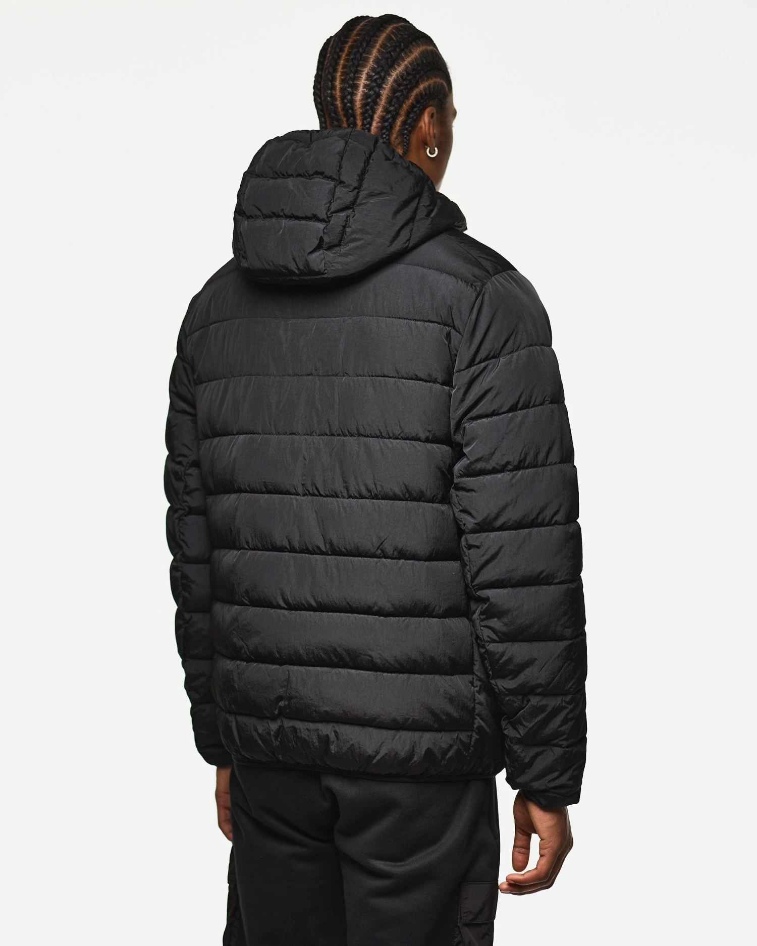 Weekend Offender La Guardia Puffer Jacket Black 4 Weekend Offender La Guardia Puffer Jacket Black - Image 4