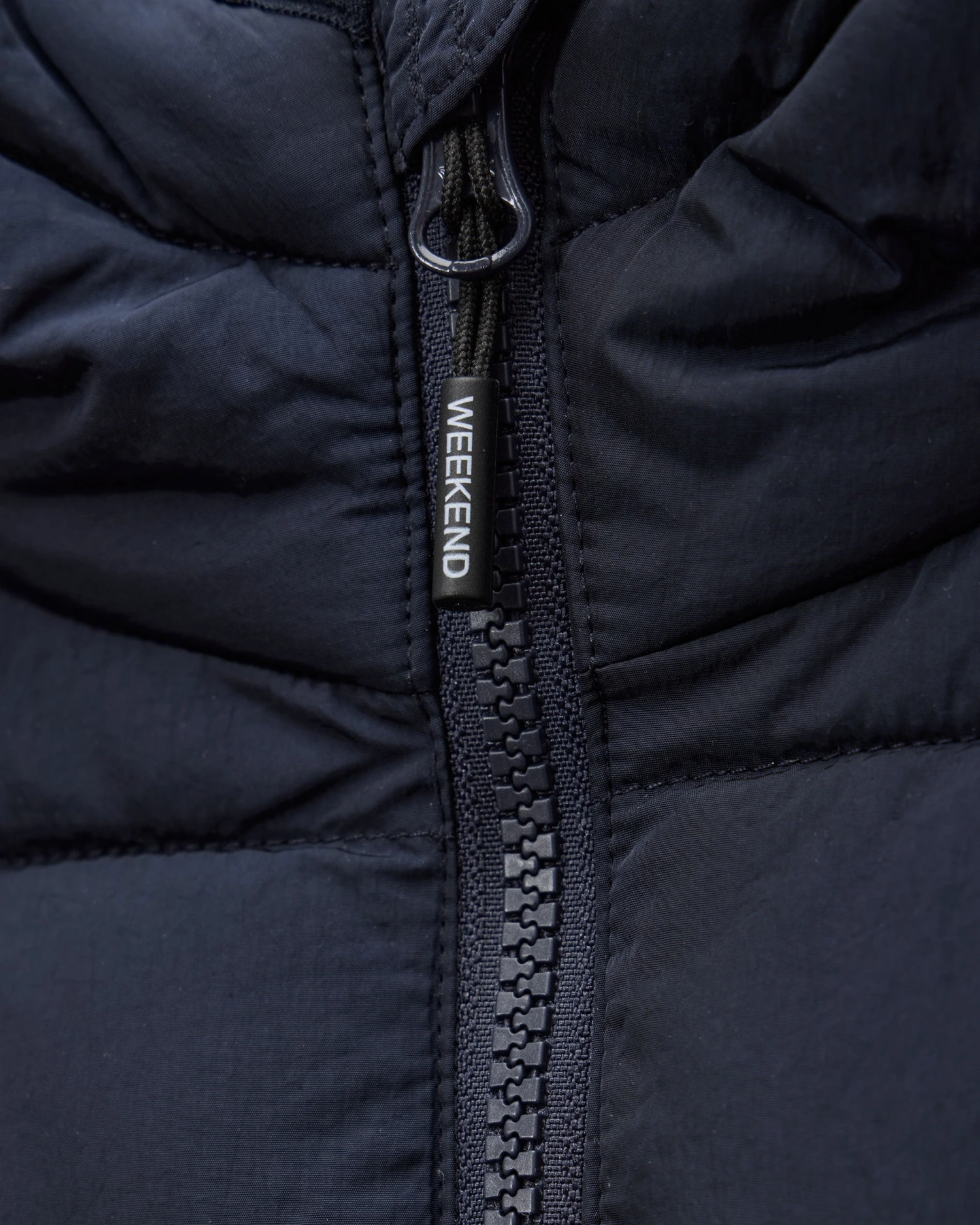 Weekend Offender La Guardia Puffer Jacket Navy 7 Weekend Offender La Guardia Puffer Jacket Navy - Image 7