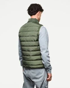 Weekend Offender Gacha Padded Gilet Black Forest Green -Weekend Offender JK3A04 GACHA BLACK FOREST 3039 MODEL