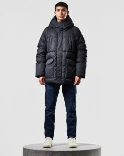 Weekend Offender Storm Down Jacket Black -Weekend Offender JKAW2314 STORM BLACK 1361 MODEL