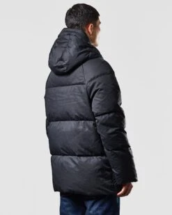 Weekend Offender Storm Down Jacket Black -Weekend Offender JKAW2314 STORM BLACK 1372 MODEL