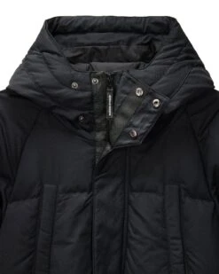 Weekend Offender Storm Down Jacket Black -Weekend Offender JKAW2314 STORM BLACK 4722