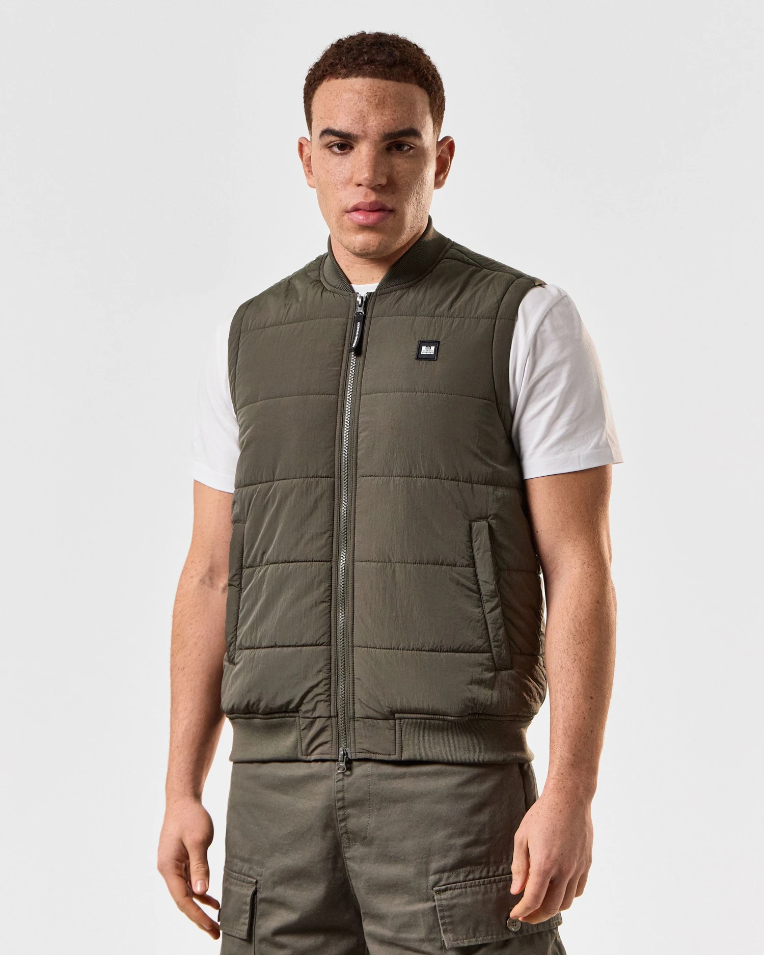 Weekend Offender Saharun Quilted Gilet Castle Green 3 Weekend Offender Saharun Quilted Gilet Castle Green - Image 3