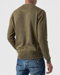 Weekend Offender Solace Knitted Sweater Dark Green -Weekend Offender KWAW2310 SOLACE DARK GREEN 0073 MODEL