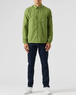 Weekend Offender Porter Pocket Over-Shirt Kiwi Green -Weekend Offender OSAW2302 PORTER KIWI 1866 MODEL