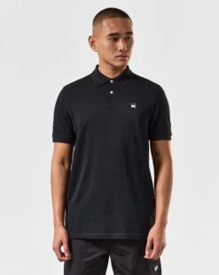 Weekend Offender Caneiros Polo Shirt Black -Weekend Offender POSS2401 CANEIROS BLACK 3821 MODEL