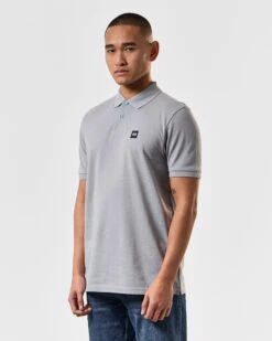 Weekend Offender Caneiros Polo Shirt Smokey Grey -Weekend Offender POSS2401 CANEIROS SMOKEY 4106 MODEL
