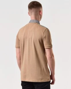 Weekend Offender Costa Polo Shirt Cognac Brown -Weekend Offender POSS2405 COSTA COGNAC 6341 MODEL