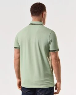 Weekend Offender Levanto Polo Shirt Pale Moss Green/Castle Green -Weekend Offender POSS2408 LEVANTO PALE MOSS 4996 MODEL