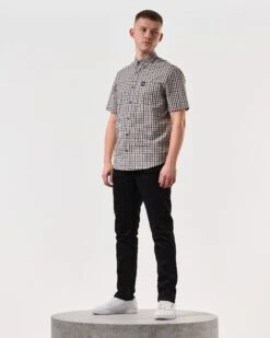 Weekend Offender Joyce Holiday Shirt Mid House Check -Weekend Offender SHSS2403 JOYCE HOUSE CHECK 6276 MODEL