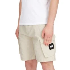 Weekend Offender New Jersey Cargo Shorts Plaster -Weekend Offender SS21 STSS21 14 NEW JERSEY PLASTER MODEL ANGLE