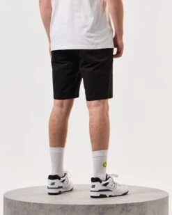 Weekend Offender Ivan Chino Shorts Black -Weekend Offender STSS24 IVAN BLACK 5876 MODEL