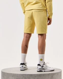 Weekend Offender Hawkins Jogger Shorts Butter Yellow -Weekend Offender STSS2401 HAWKINS BUTTER 5217 MODEL