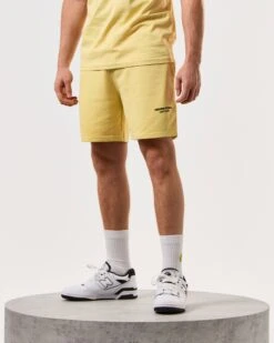 Weekend Offender Mytros Shorts Butter Yellow/Navy -Weekend Offender STSS2402 MYTROS BUTTER 5187 MODEL