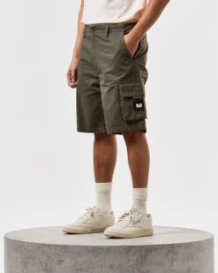 Weekend Offender Mascia Cargo Shorts Castle Green -Weekend Offender STSS2404 MASCIA CASTLE GREEN 3987 MODEL