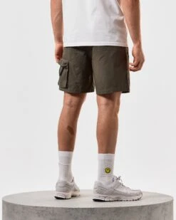 Weekend Offender Sunrise Hills Ripstop Shorts Castle Green -Weekend Offender STSS2407 SUNRISE HILLS CASTLE GREEN 4797 MODEL