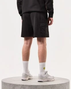Weekend Offender Caleta Shorts Black -Weekend Offender STSS2422 CALETA BLACK 5934 MODEL
