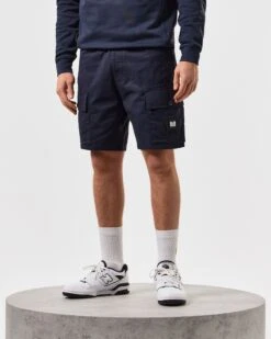 Weekend Offender Scopello Cargo Shorts Navy -Weekend Offender STSS2425 SCOPELLO NAVY 5440 MODEL