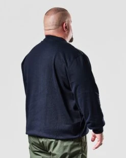 Weekend Offender Vega Sweatshirt Navy/House Check - Plus Size -Weekend Offender SWAW2302 VEGA NAVY 1107 MODEL