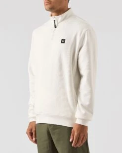Weekend Offender Faraone Quarter Zip Sweatshirt Winter White -Weekend Offender SWAW2310 FARAONE WINTER WHITE 0238 MODEL