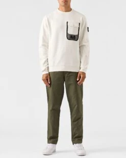 Weekend Offender Adiel Mesh Pocket Sweatshirt Winter White -Weekend Offender SWAW2316 ADIEL WINTER WHITE 0712 MODEL