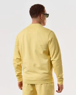 Weekend Offender Ferrer Sweatshirt Butter Yellow -Weekend Offender SWSS2402 FERRER BUTTER 5209 MODEL