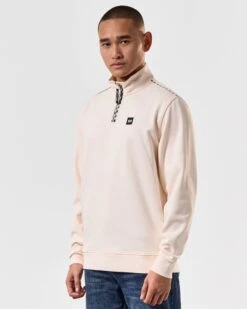 Weekend Offender Matisa Quarter Zip Sweatshirt Alabaster -Weekend Offender SWSS2405 MATISA ALABASTER 4554 MODEL