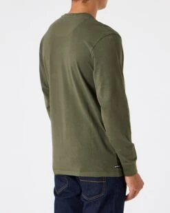 Weekend Offender Freetown Long Sleeve T-Shirt Dark Green 10 Weekend Offender Freetown Long Sleeve T-Shirt Dark Green -Weekend Offender TS AW22 07 FREETOWN DARK GREEN MODEL 2120
