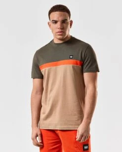 Weekend Offender Murvica T-Shirt Castle Green -Weekend Offender TSSS2412 MURVICA CASTLE GREEN 4804 MODEL