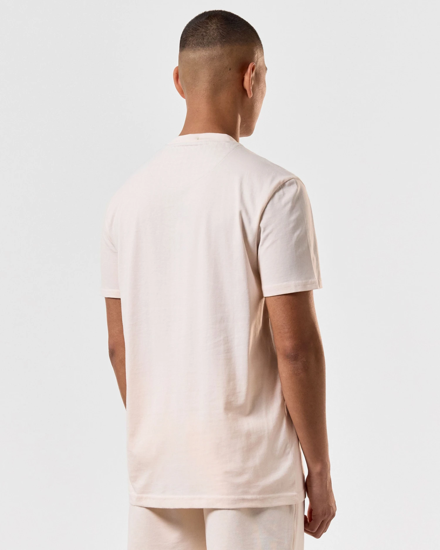 Weekend Offender Gorman Pocket T-Shirt Alabaster 4 Weekend Offender Gorman Pocket T-Shirt Alabaster - Image 4
