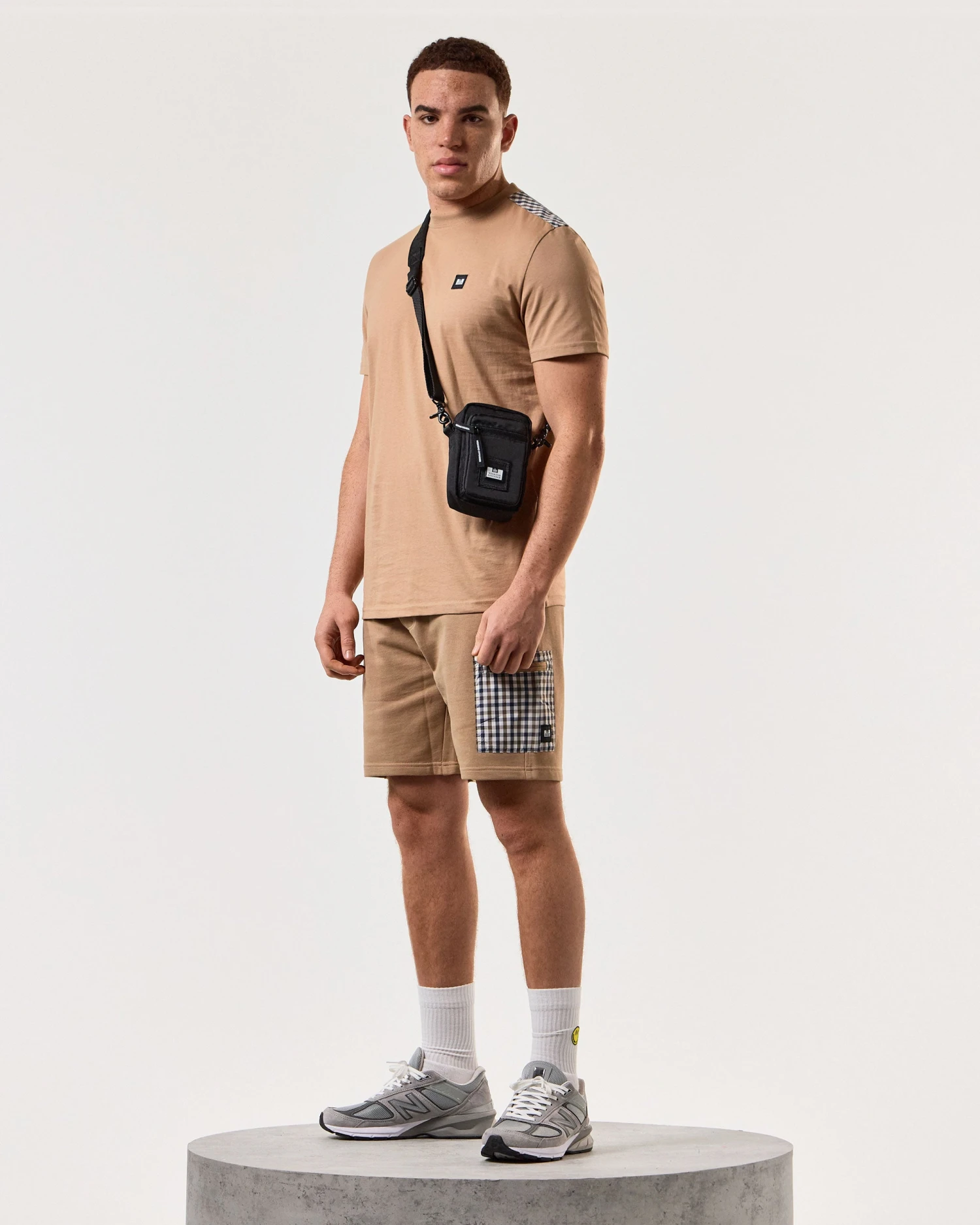 Weekend Offender Diaz T-Shirt Cognac Brown 2 Weekend Offender Diaz T-Shirt Cognac Brown - Image 2
